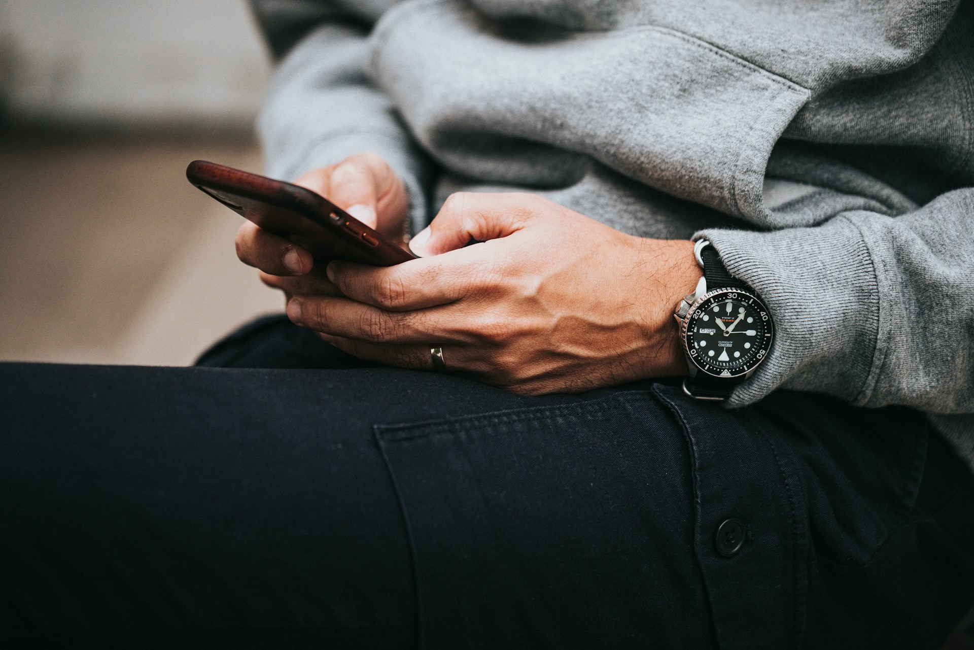 6 Red Flags its a text scam