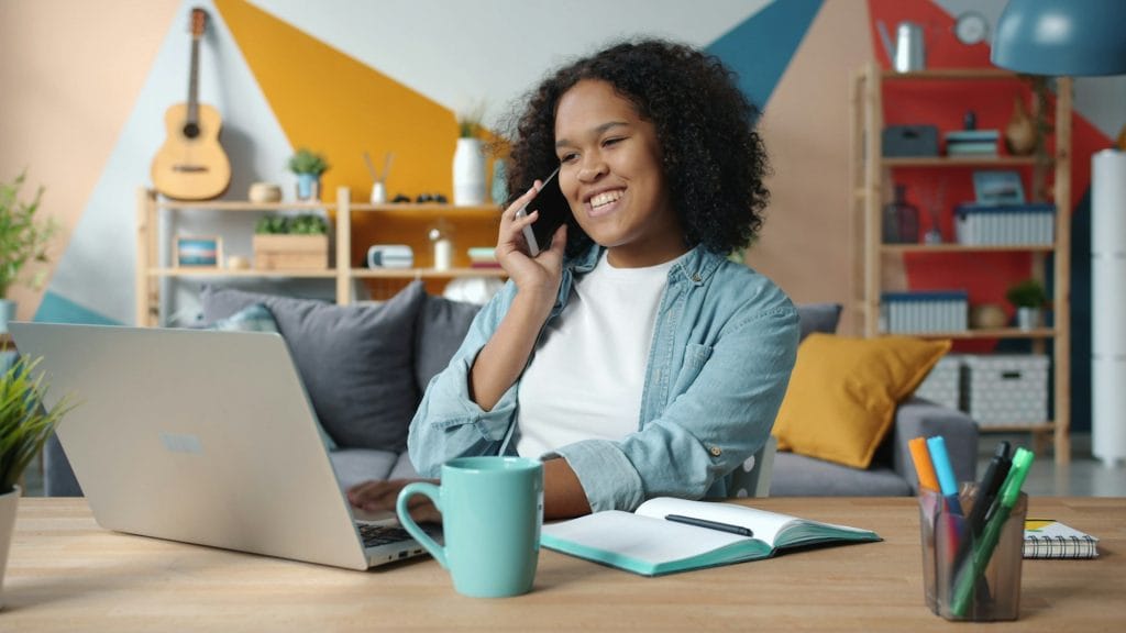 The role of phone communication in modern business